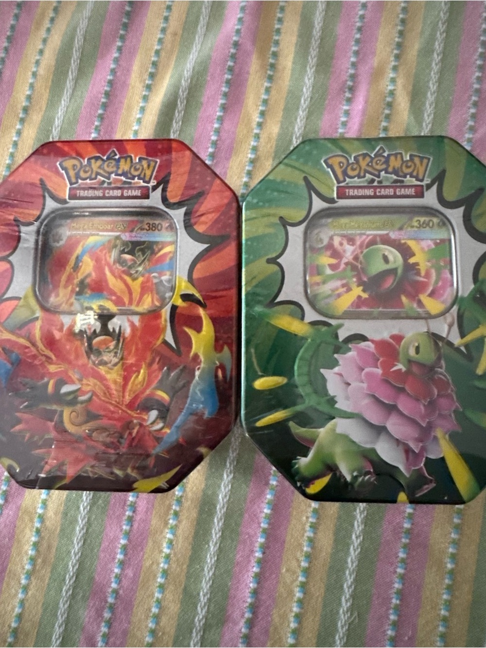 Pokemon TCG Tin Set - Red & Green Artwork